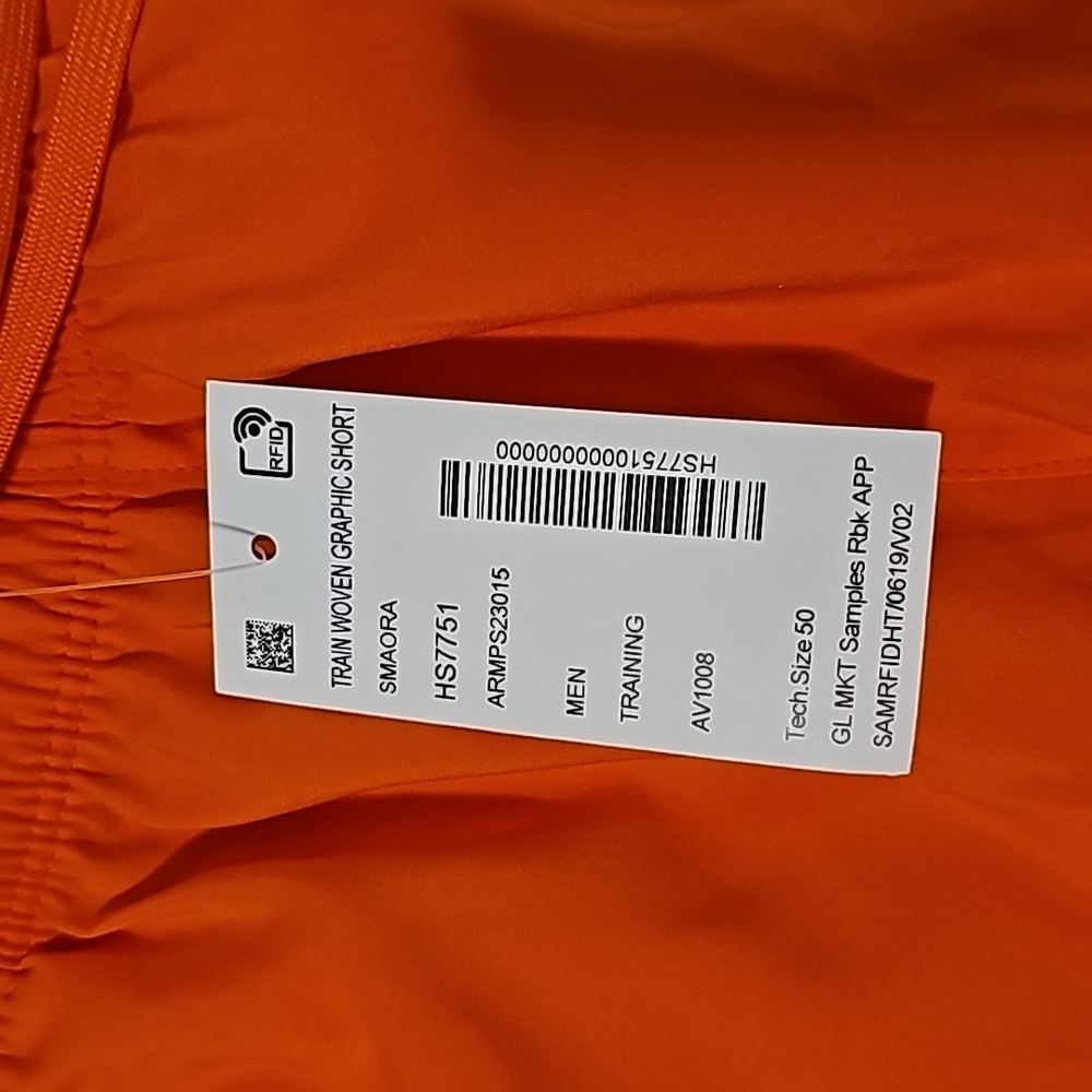 NWT Reebok men's train woven graphic short - Picture 5 of 5